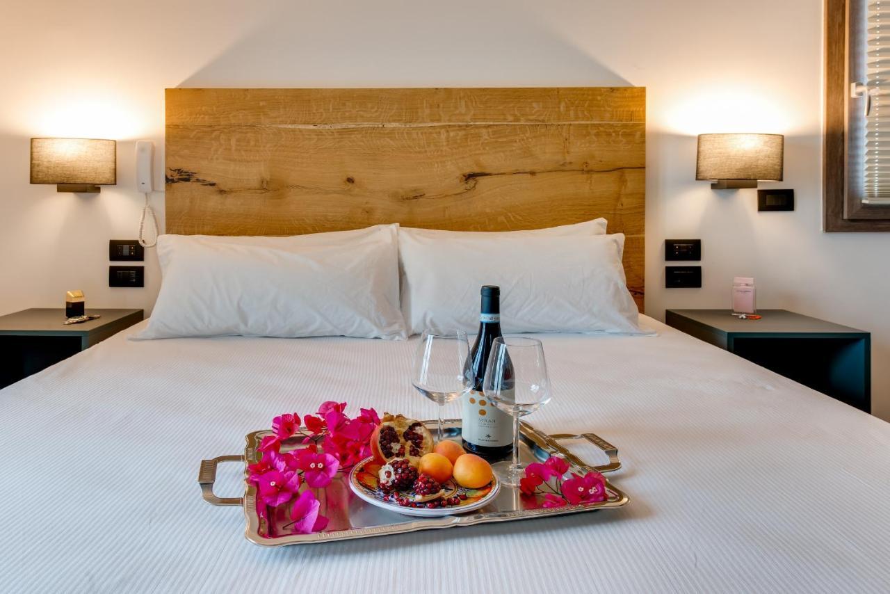 שאקה Roccaregina Hotel מראה חיצוני תמונה