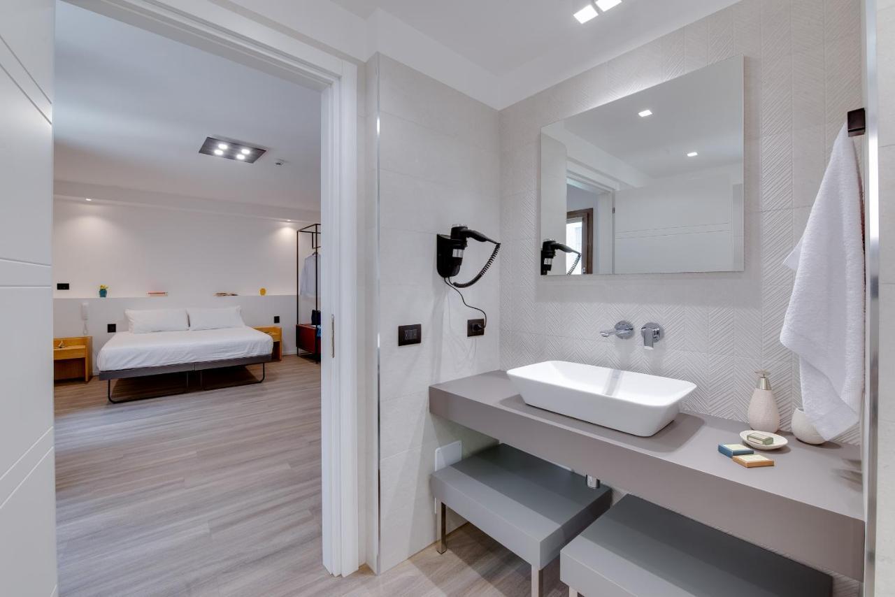 שאקה Roccaregina Hotel מראה חיצוני תמונה