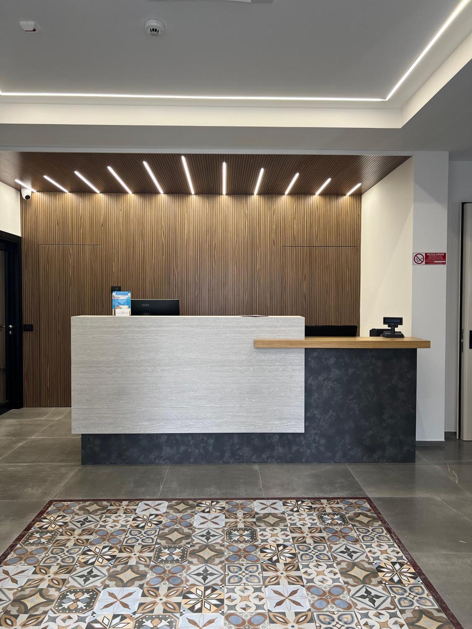 שאקה Roccaregina Hotel מראה חיצוני תמונה